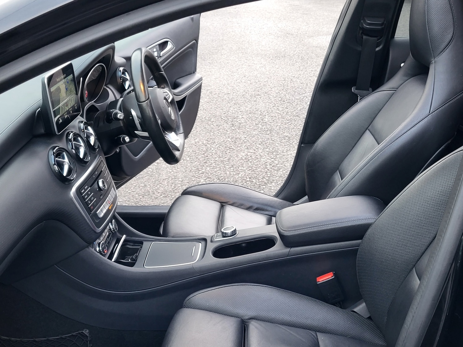 Used Mercedes-Benz A-Class 2016 for sale - 76830850: Photo 20