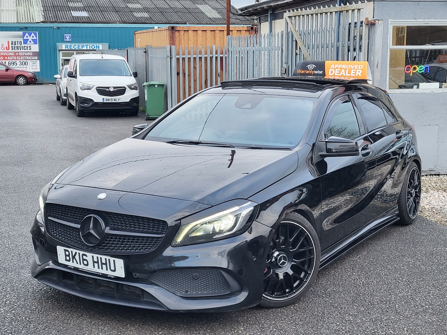 Used Mercedes-Benz A-Class 2016 for sale - 76830850: Photo 3
