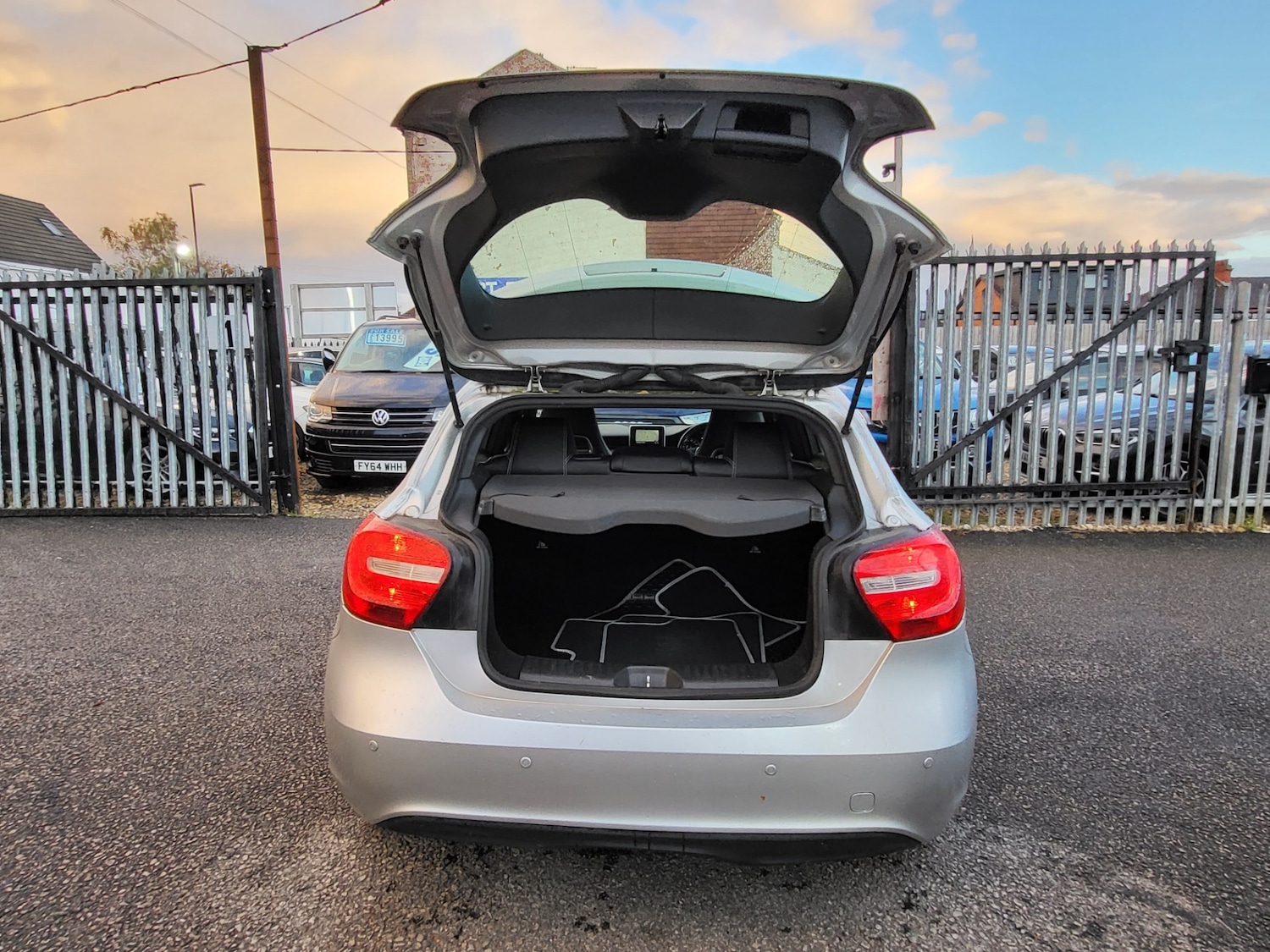 Used Mercedes-Benz A-Class 2014 for sale - 76392238: Photo 11