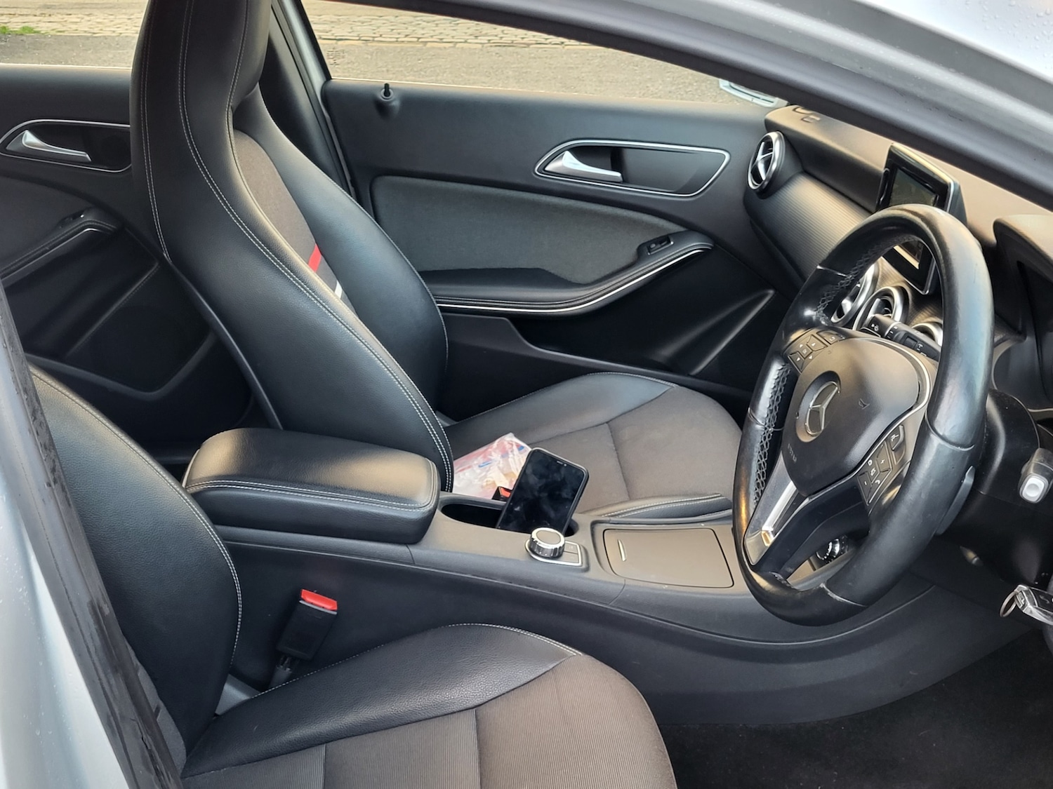 Used Mercedes-Benz A-Class 2014 for sale - 76392238: Photo 18