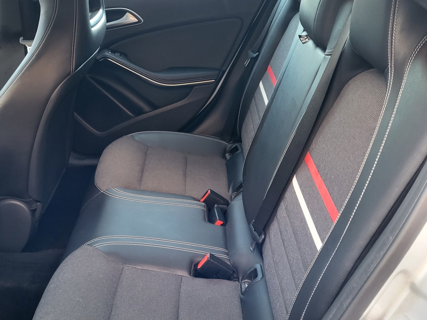 Used Mercedes-Benz A-Class 2014 for sale - 76392238: Photo 20