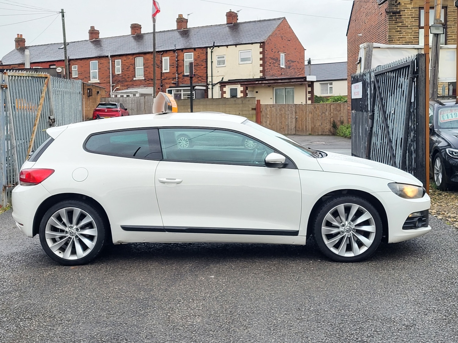 Used Volkswagen Scirocco 2009 for sale - 76611578: Photo 4