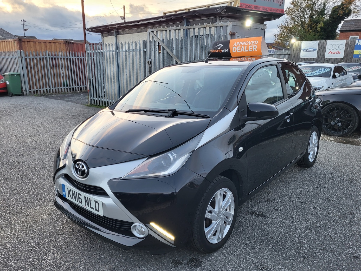 Used Toyota AYGO 2016 for sale - 76426653: Photo 24