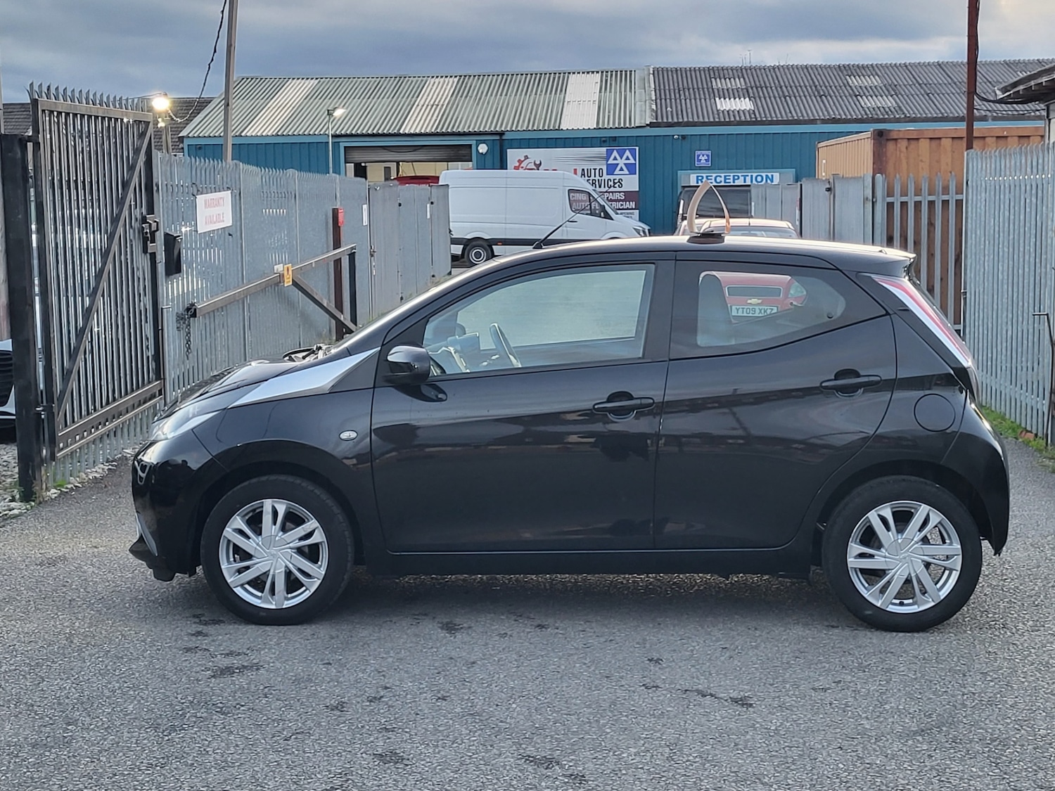 Used Toyota AYGO 2016 for sale - 76426653: Photo 5