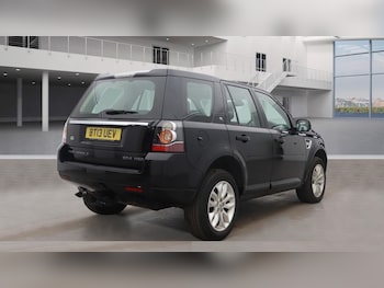 Used Land Rover Freelander 2013 for sale - 76309779: Photo 3