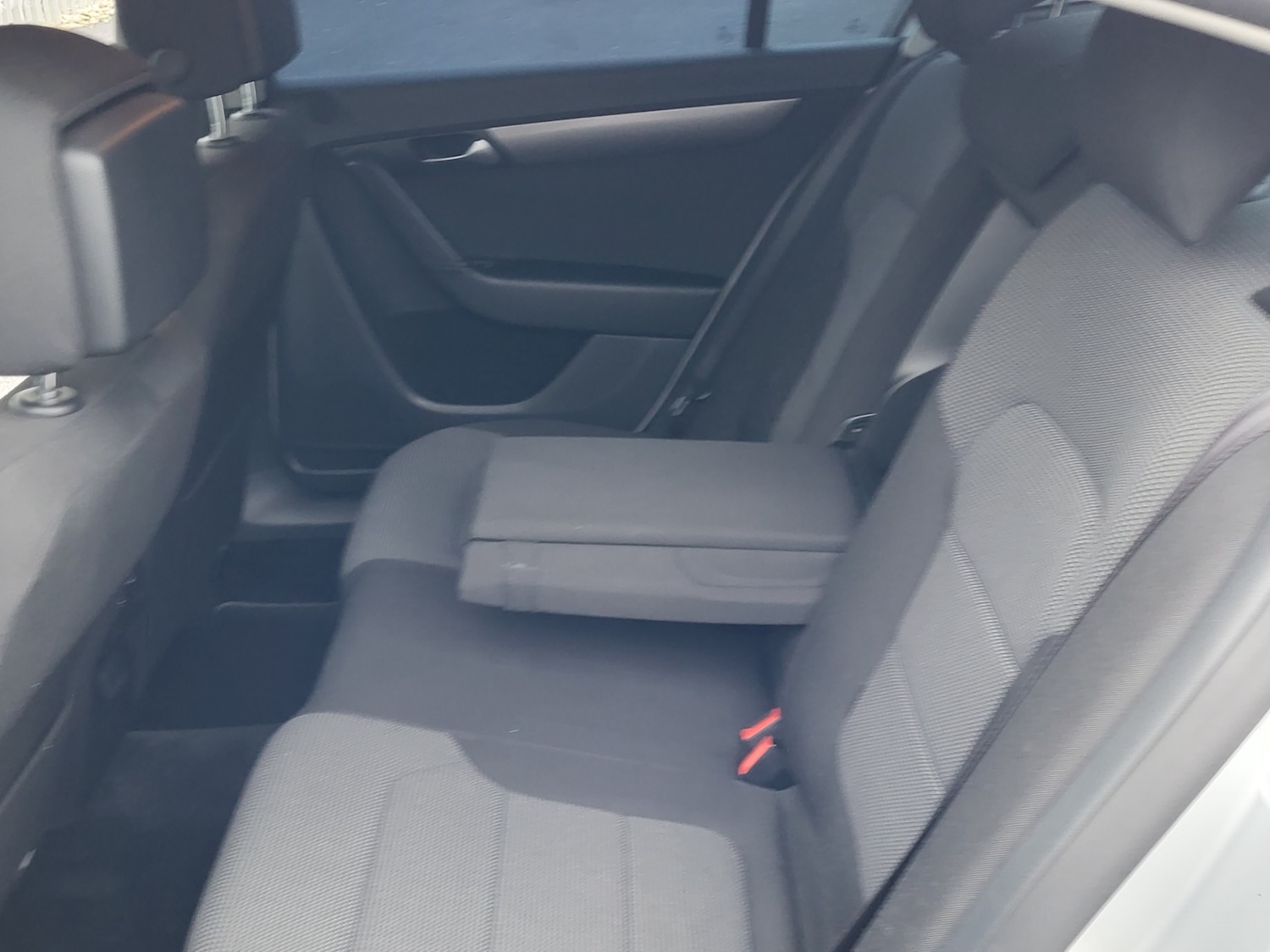 Used Volkswagen Passat 2011 for sale - 76663090: Photo 20