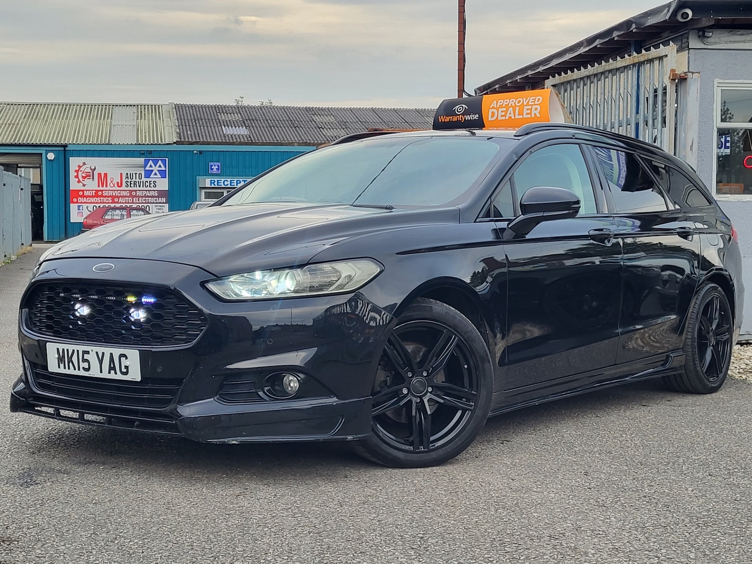 Used Ford Mondeo 2015 for sale - 76232197: Photo 15