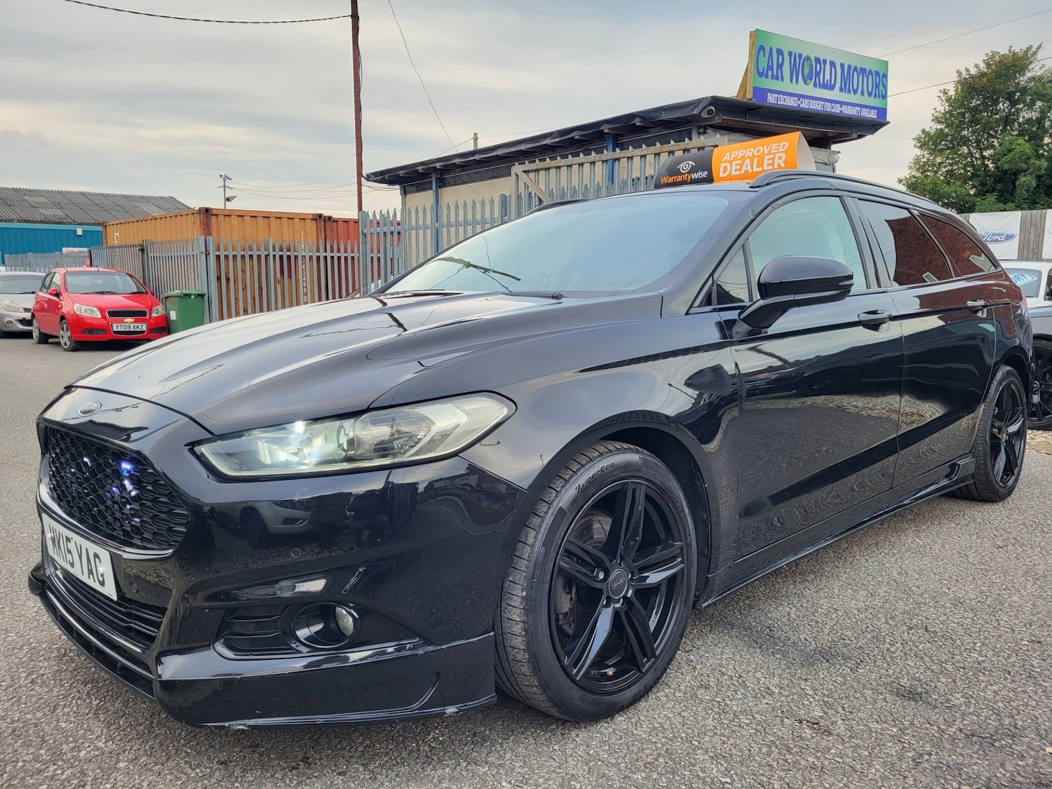 Used Ford Mondeo 2015 for sale - 76232197: Photo 24