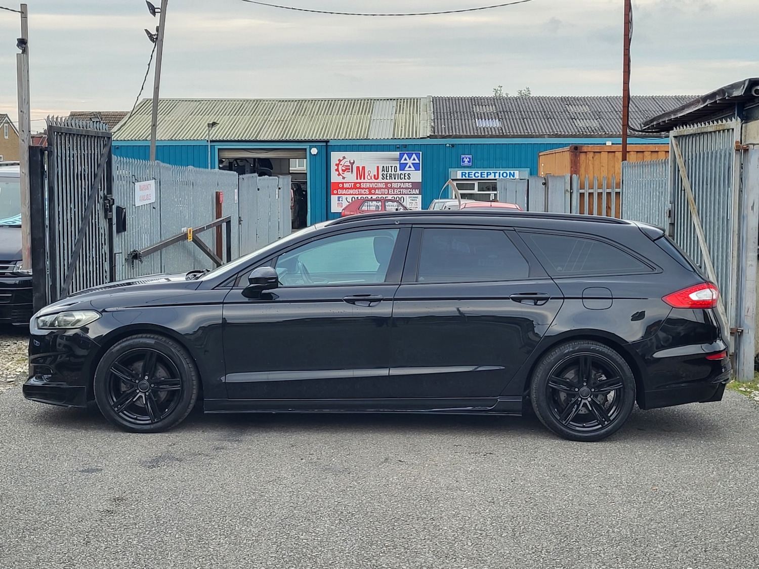 Used Ford Mondeo 2015 for sale - 76232197: Photo 5