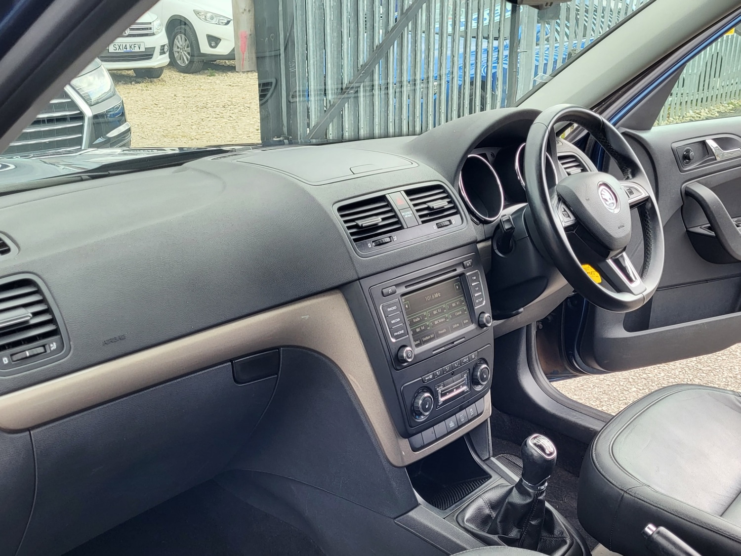 Used Skoda Yeti 2015 for sale - 76234476: Photo 8