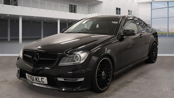 Used Mercedes-Benz C Class 2011 for sale - 76309729: Photo 2