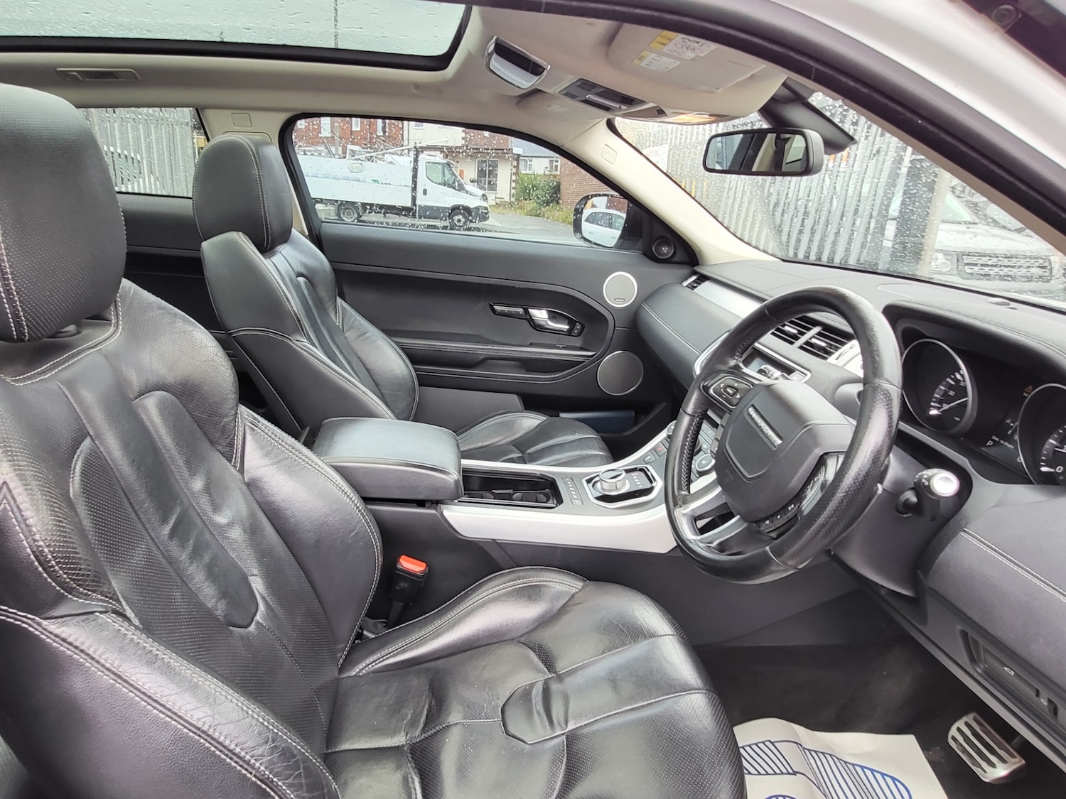 Used Land Rover Range Rover Evoque 2011 for sale - 76258944: Photo 18