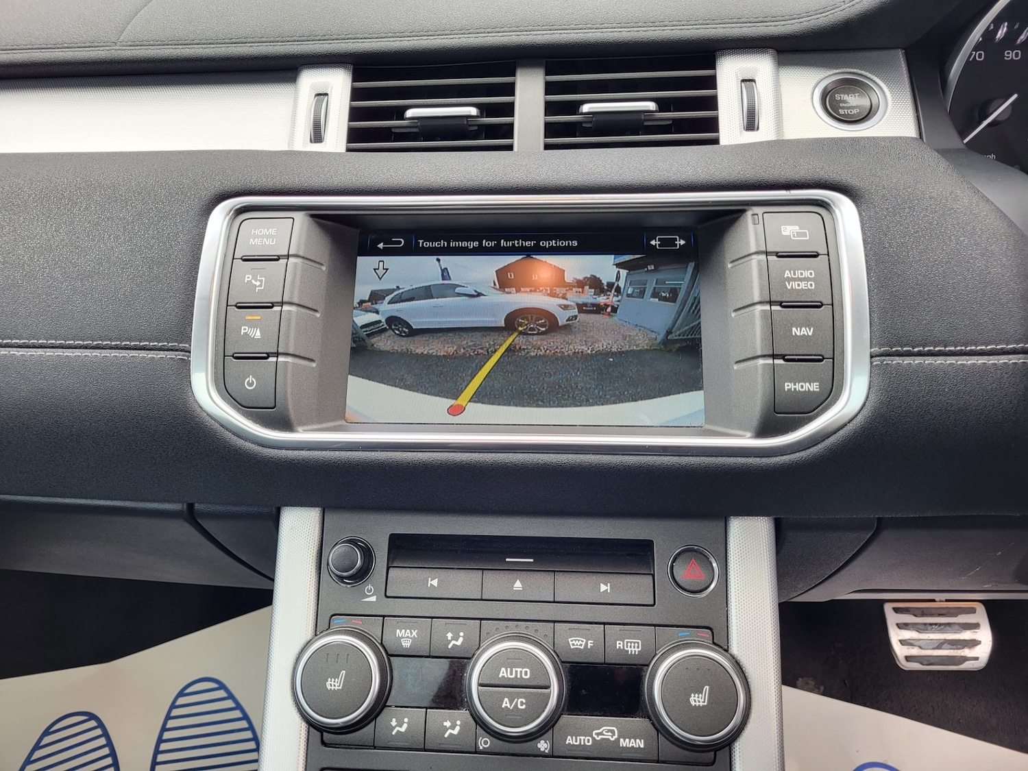 Used Land Rover Range Rover Evoque 2011 for sale - 76258944: Photo 8