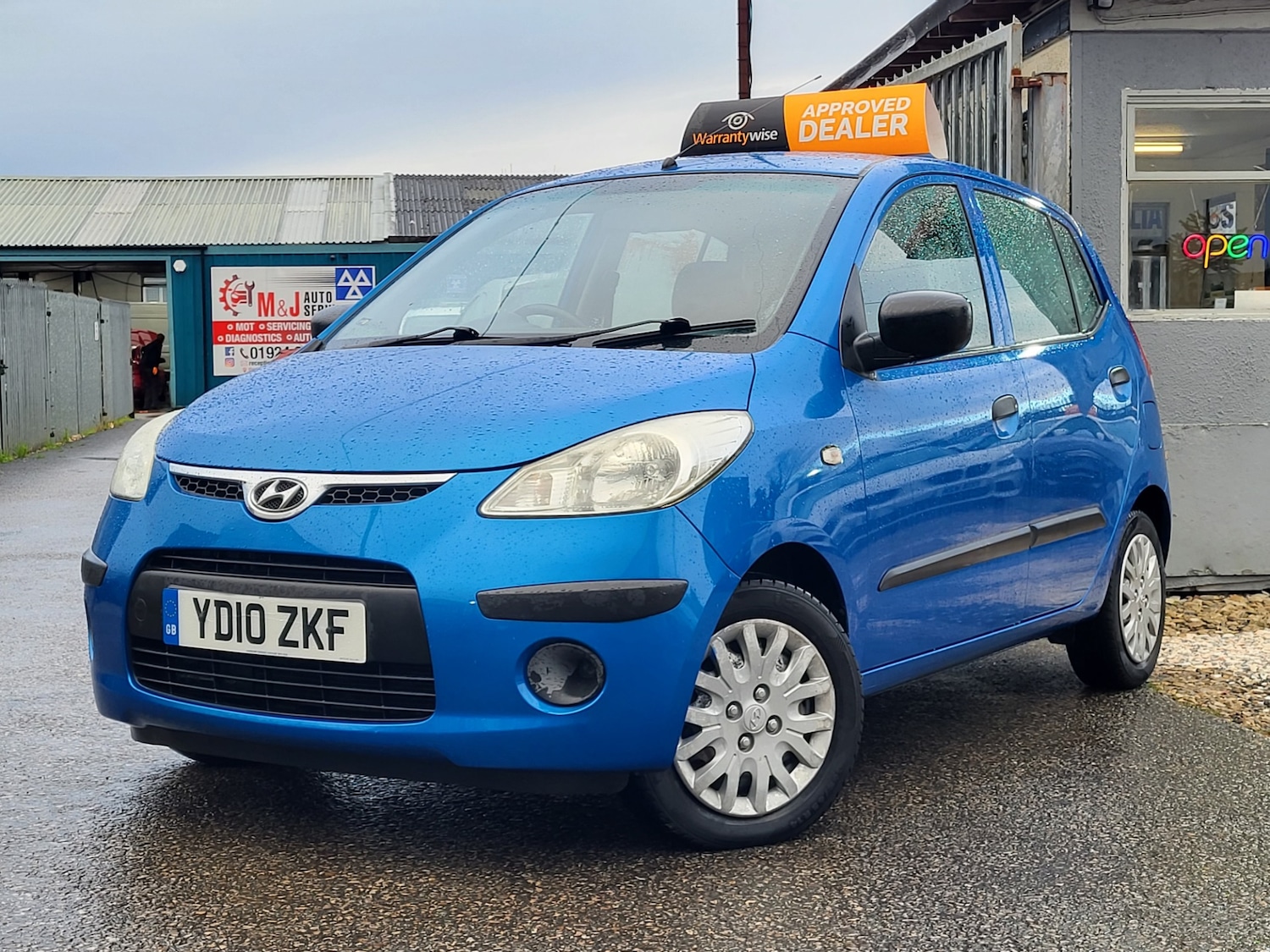 Used Hyundai i10 2010 for sale - 76736103: Photo 13