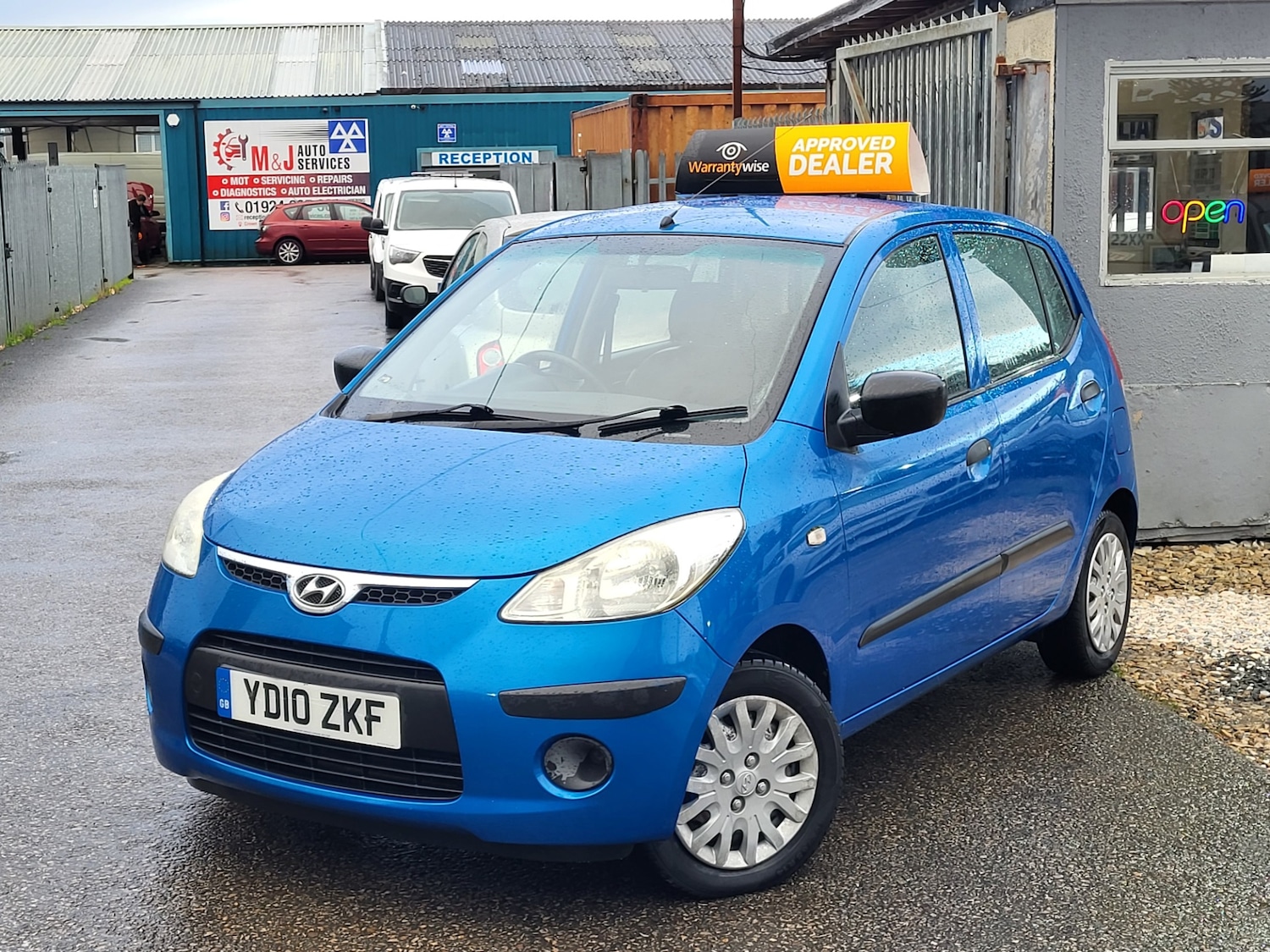 Used Hyundai i10 2010 for sale - 76736103: Photo 3