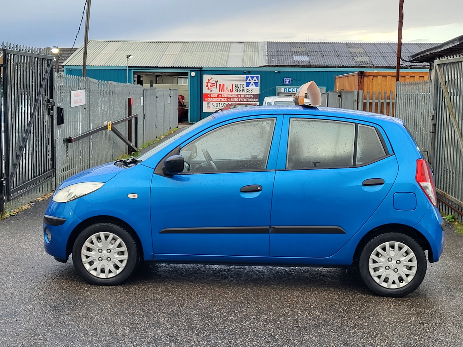 Used Hyundai i10 2010 for sale - 76736103: Photo 5