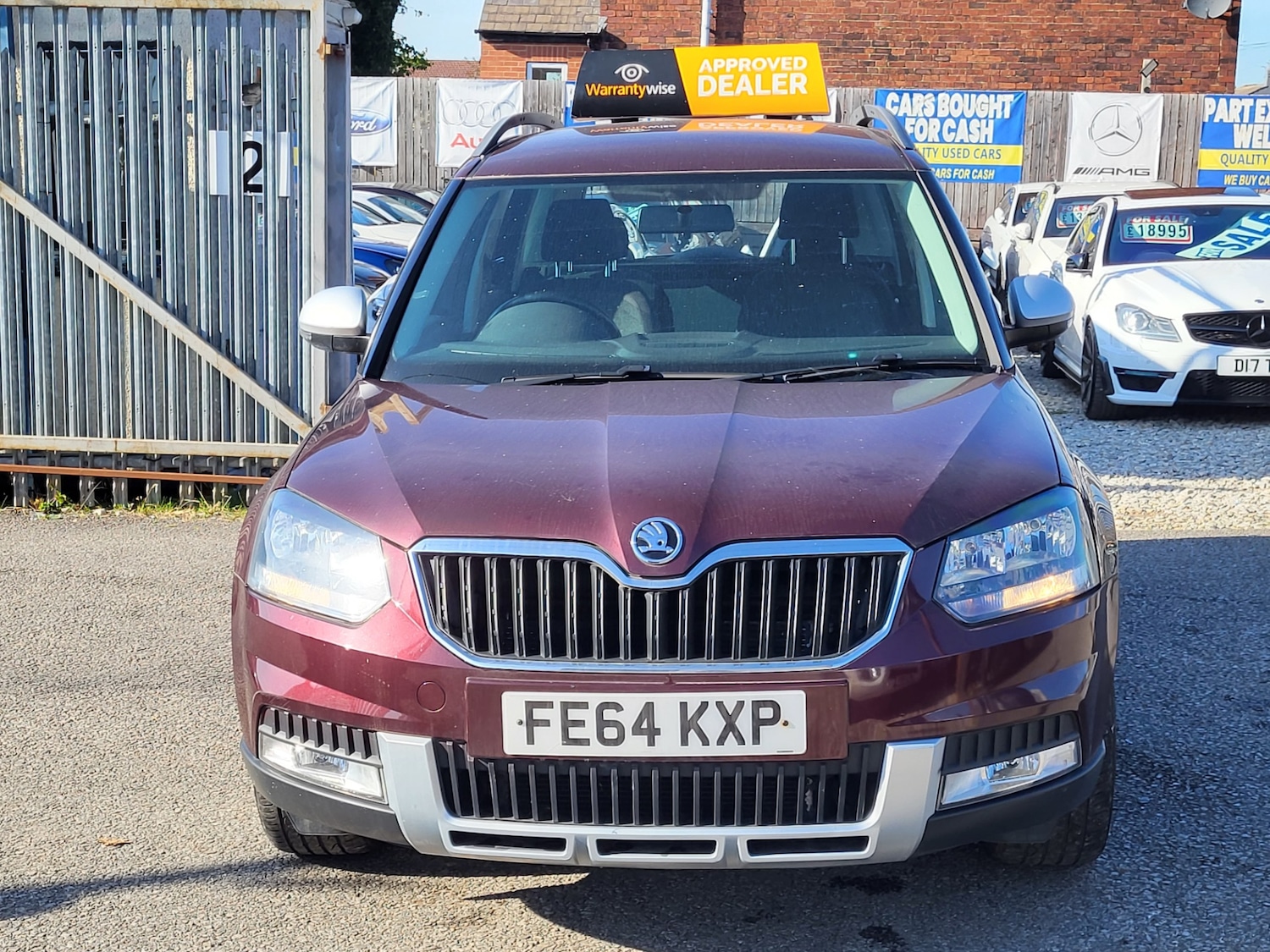 Used Skoda Yeti 2014 for sale - 76263066: Photo 2