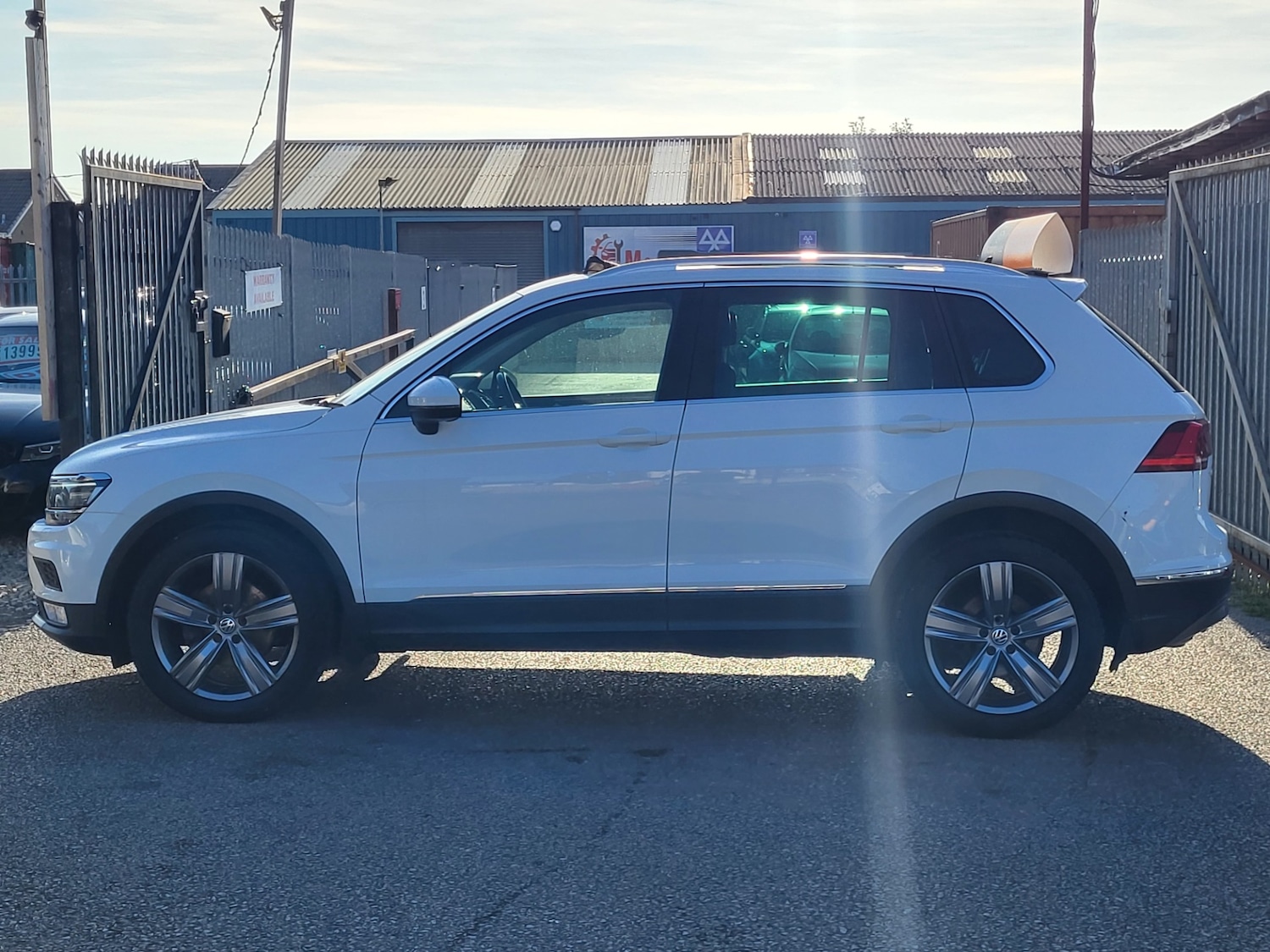 Used Volkswagen Tiguan 2017 for sale - 76263092: Photo 5