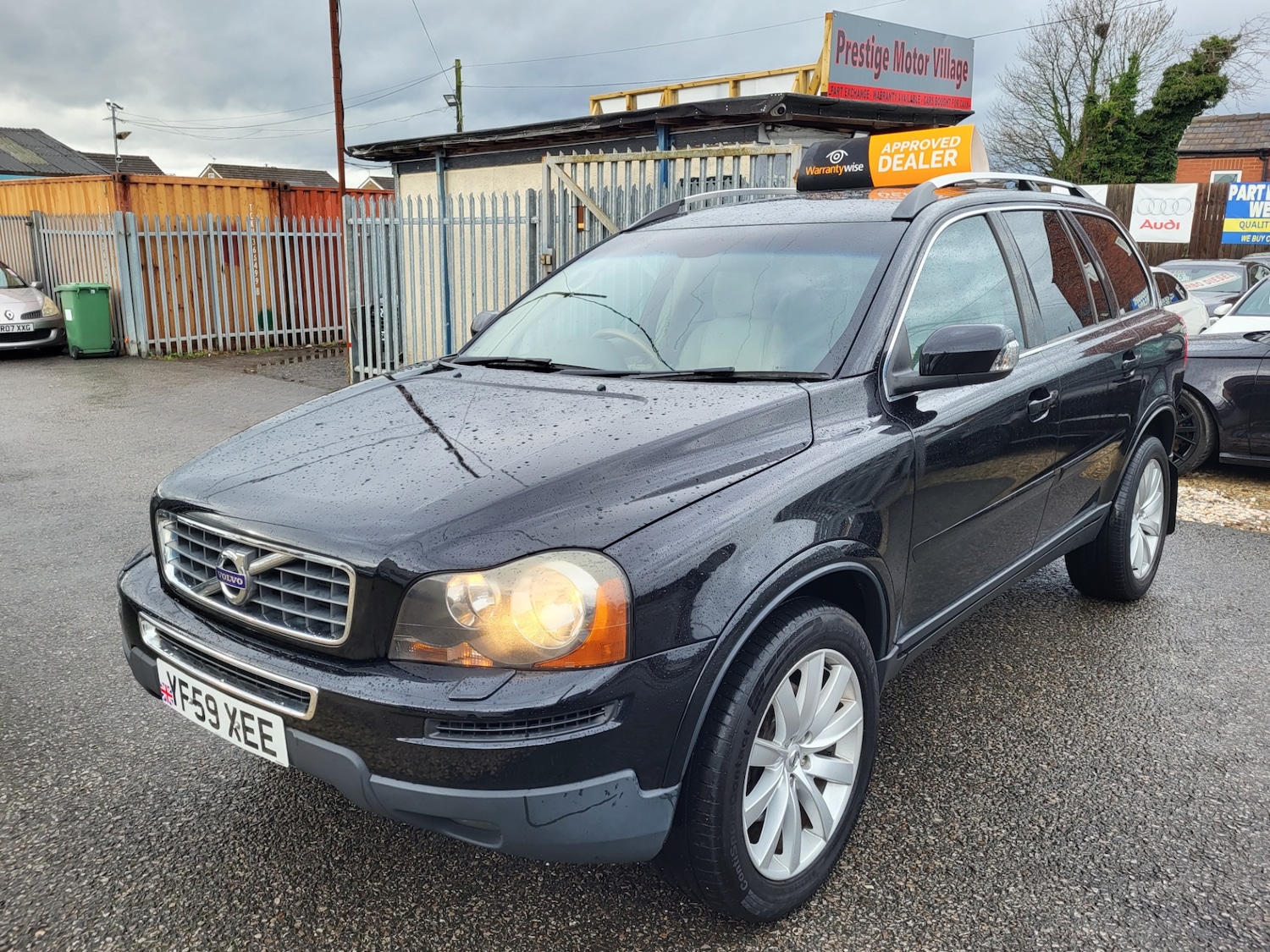 Used Volvo XC90 2010 for sale - 76859391: Photo 29