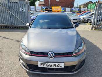 Used Volkswagen Golf 2017 for sale - 74645269: Photo