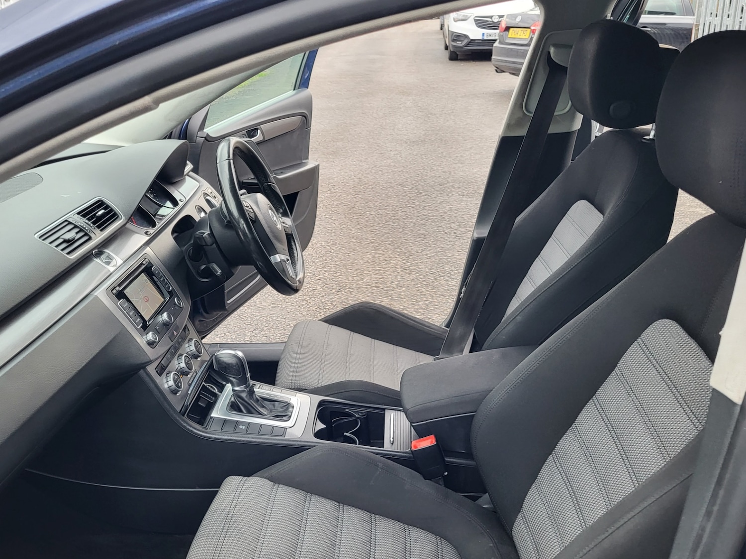 Used Volkswagen Passat 2013 for sale - 76477744: Photo 17