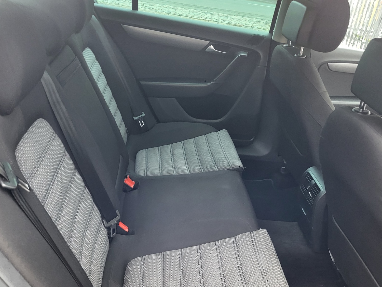 Used Volkswagen Passat 2013 for sale - 76477744: Photo 18