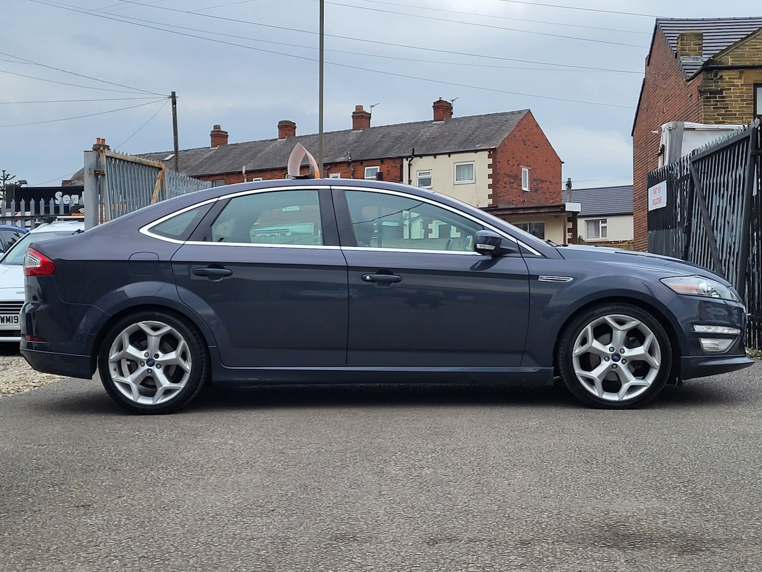 Used Ford Mondeo 2013 for sale - 76258145: Photo 16
