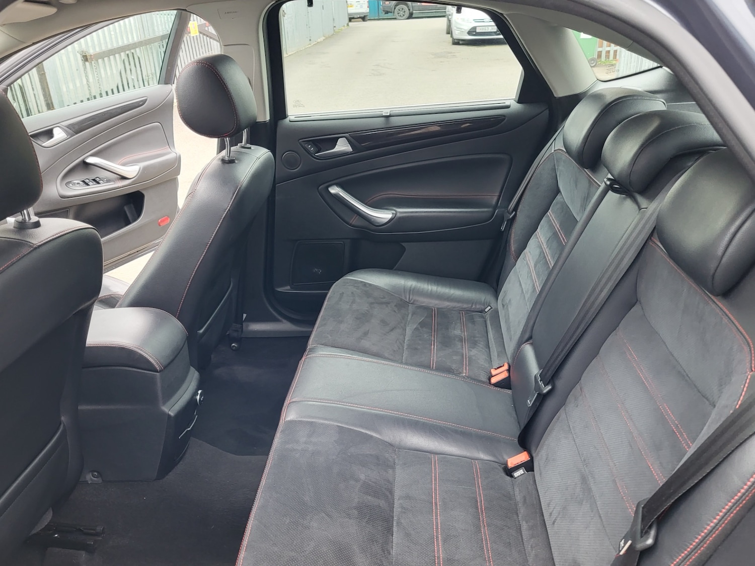 Used Ford Mondeo 2013 for sale - 76258145: Photo 21