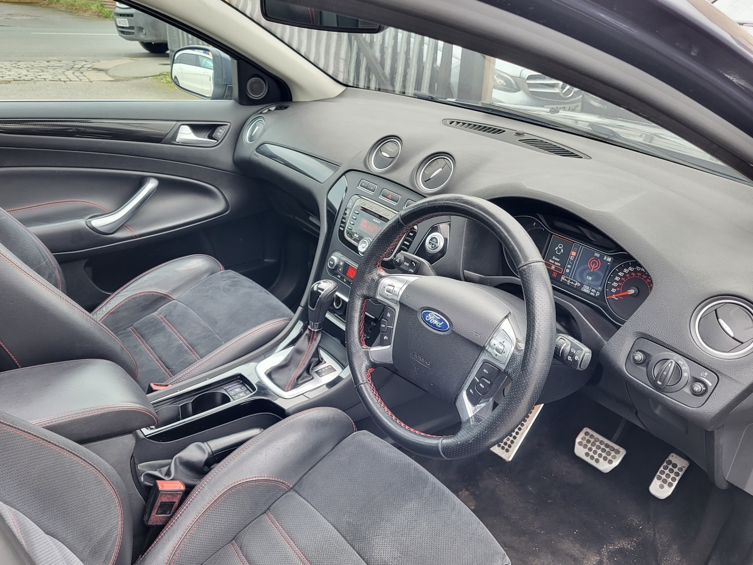 Used Ford Mondeo 2013 for sale - 76258145: Photo 7