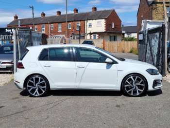 Used Volkswagen Golf 2018 for sale - 75121421: Photo