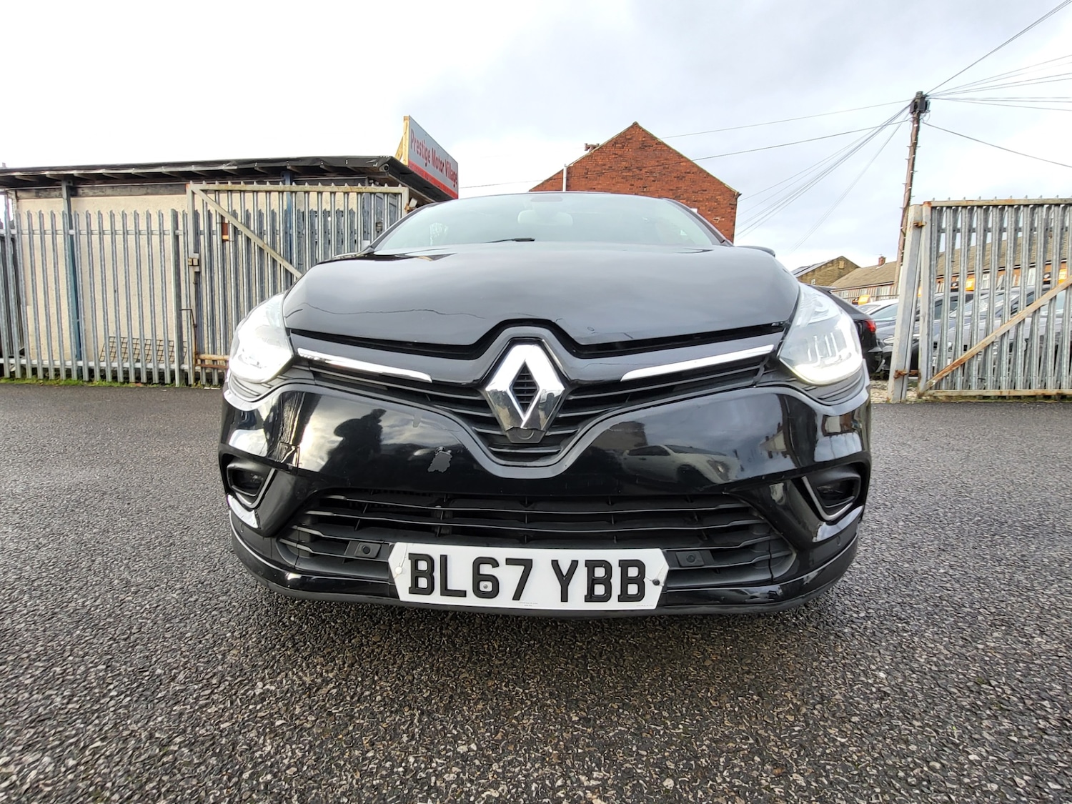 Used Renault Clio 2018 for sale - 76694385: Photo 16