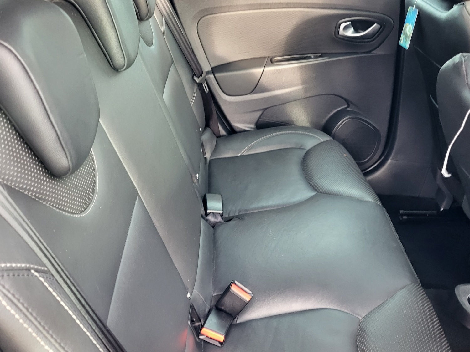 Used Renault Clio 2018 for sale - 76694385: Photo 31