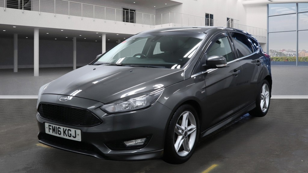 Used Ford Focus 2016 for sale - 76652714: Photo 2