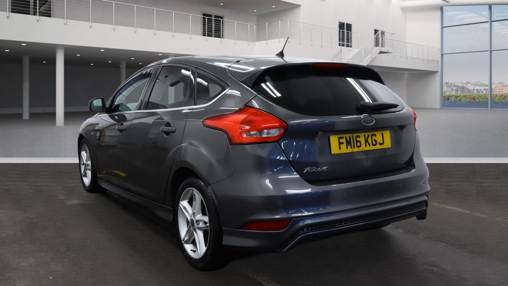 Used Ford Focus 2016 for sale - 76652714: Photo 4