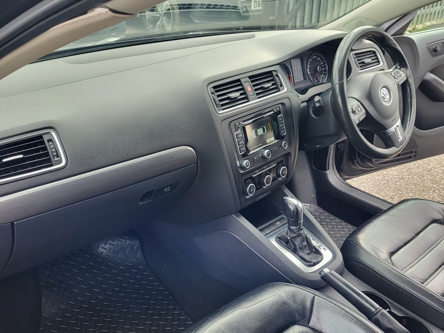 Used Volkswagen Jetta 2014 for sale - 76232855: Photo 7