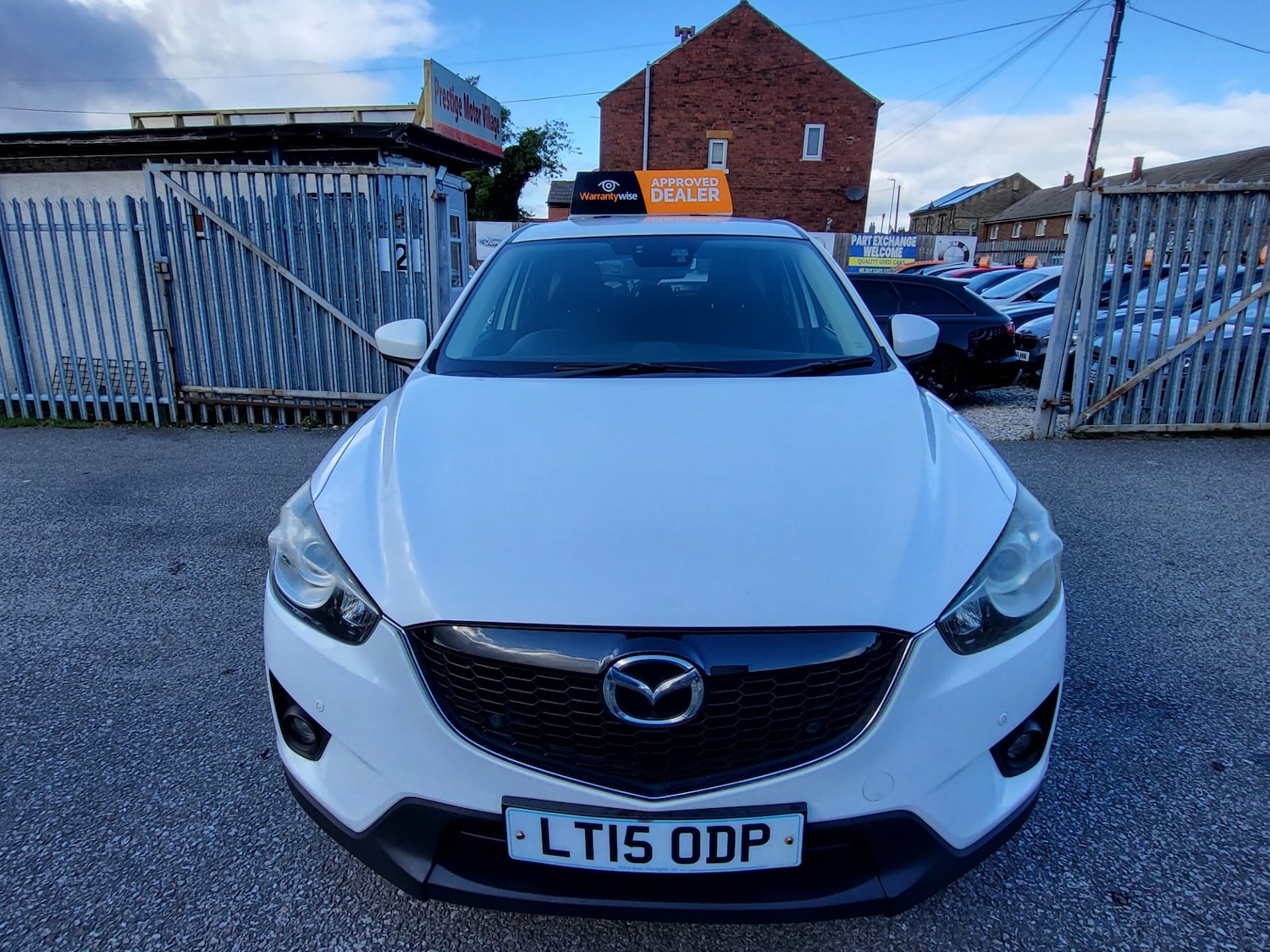 Used Mazda CX-5 2015 for sale - 76363191: Photo 2