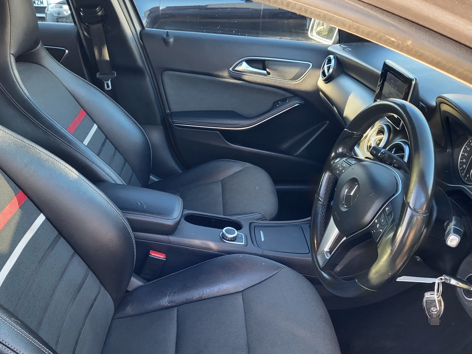 Used Mercedes-Benz A-Class 2015 for sale - 76919821: Photo 17