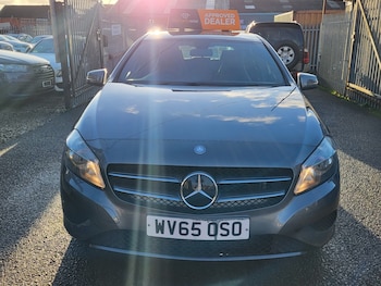 Used Mercedes-Benz A-Class 2015 for sale - 76919821: Photo