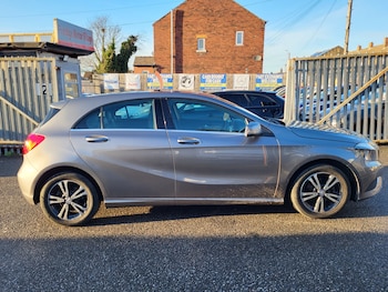 Used Mercedes-Benz A-Class 2015 for sale - 76919821: Photo