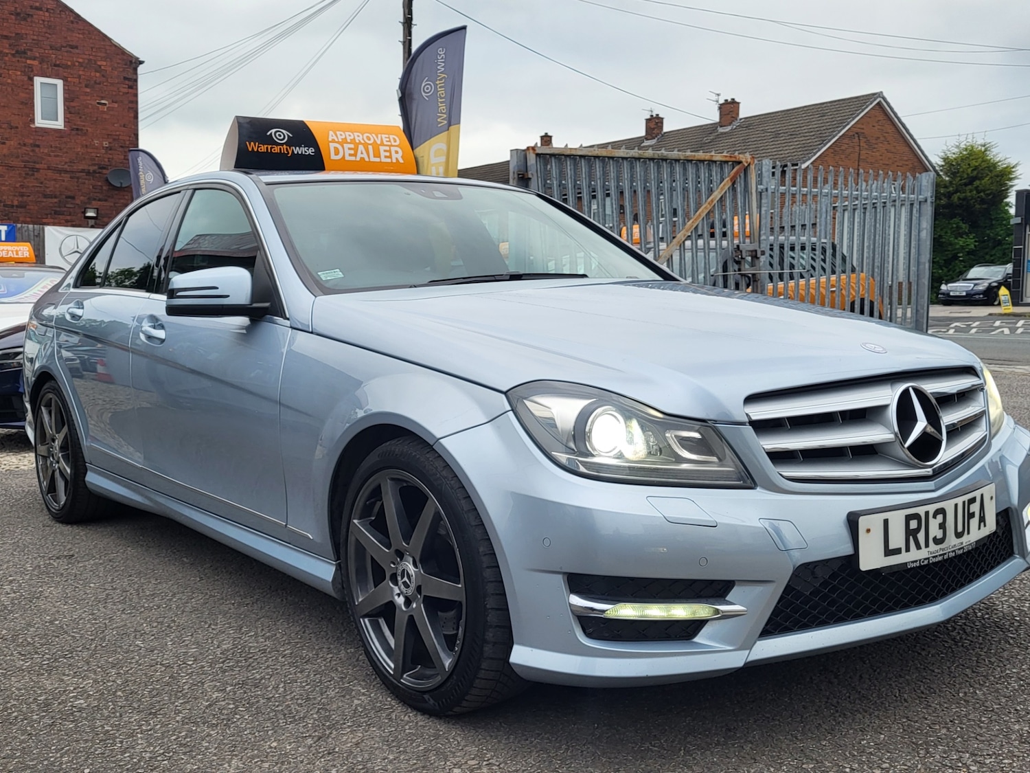 Used Mercedes-Benz C Class 2013 for sale - 76258119: Photo 24