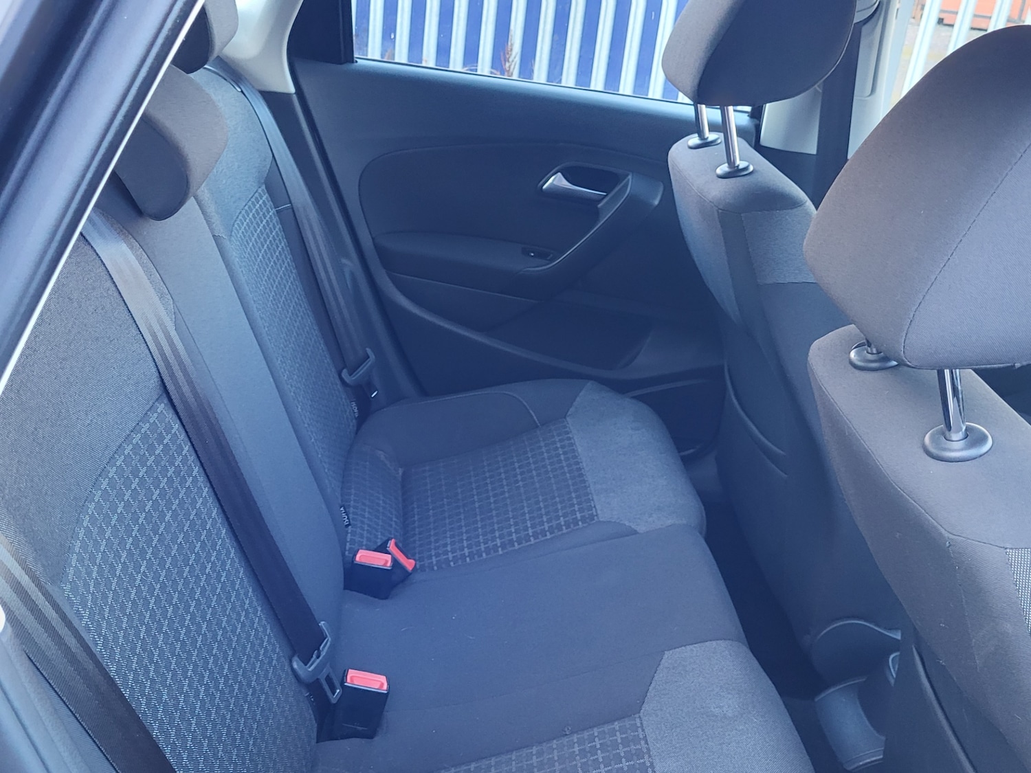 Used Volkswagen Polo 2015 for sale - 76263135: Photo 18
