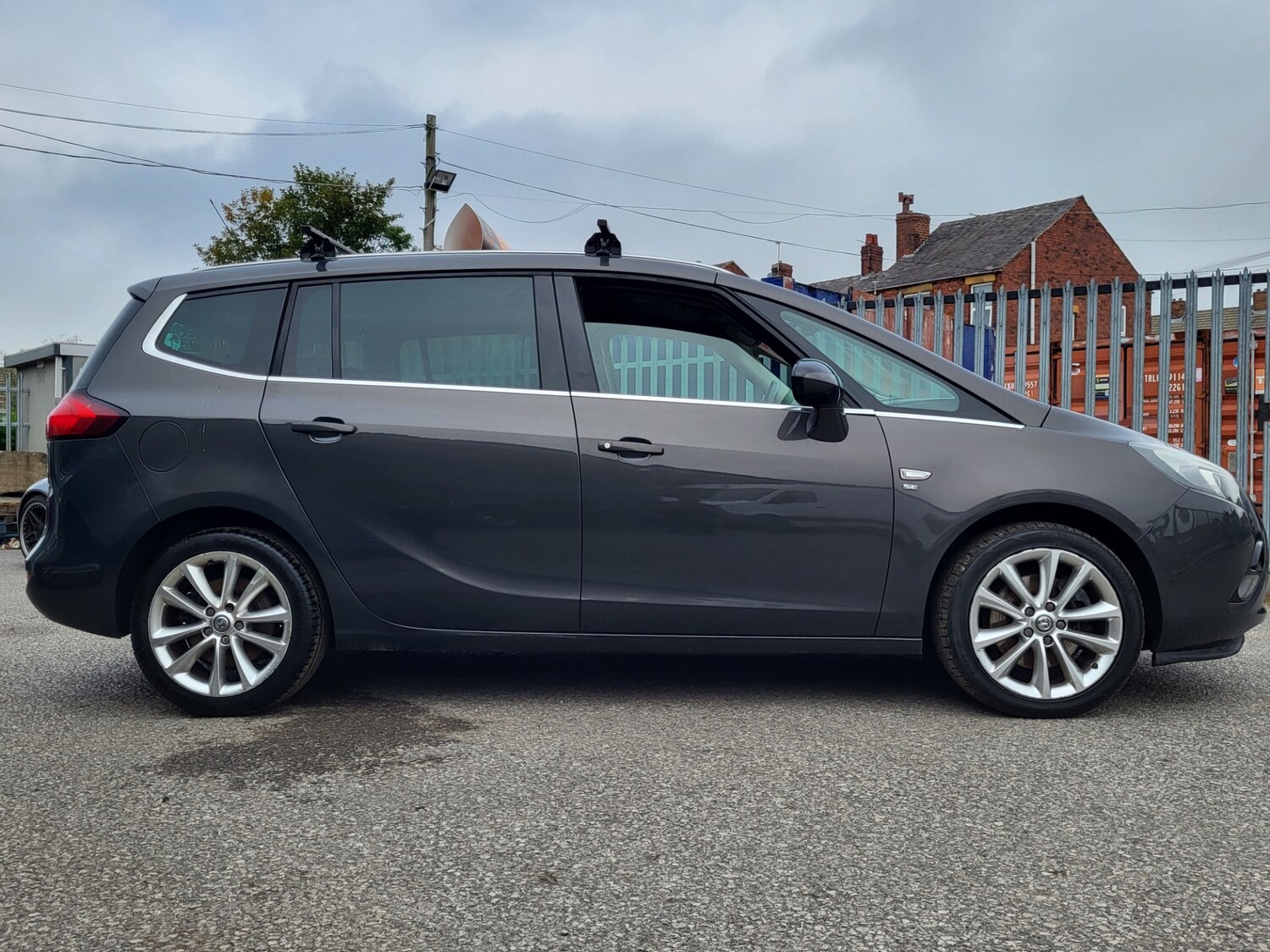 Used Vauxhall Zafira 2013 for sale - 76263376: Photo 14