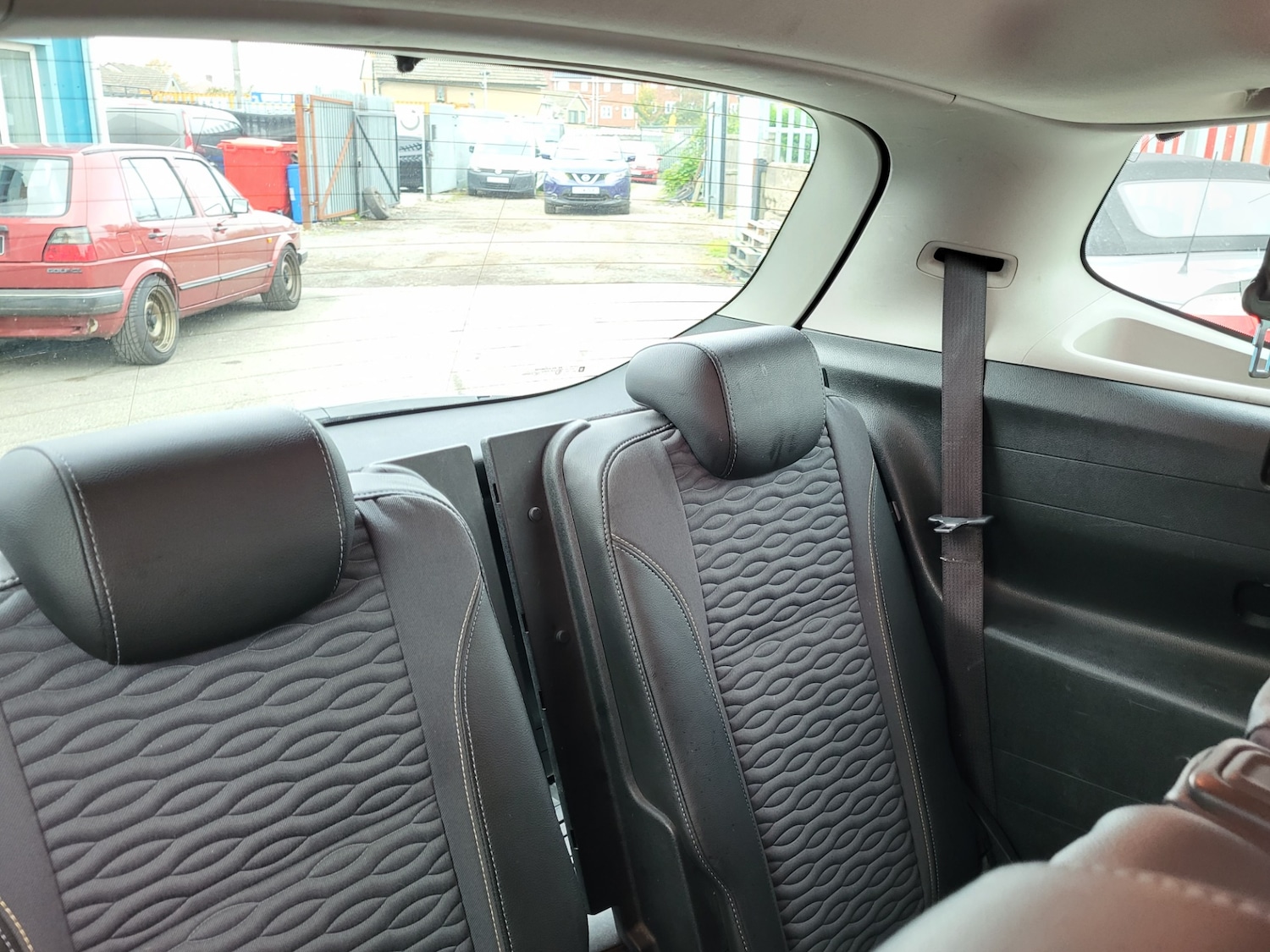 Used Vauxhall Zafira 2013 for sale - 76263376: Photo 17