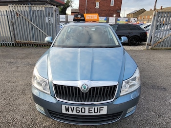 Used Skoda Octavia 2010 for sale - 76344302: Photo
