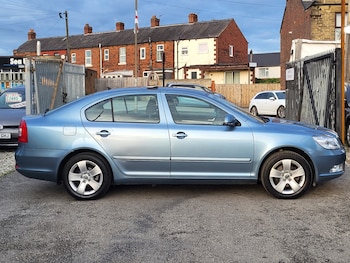 Used Skoda Octavia 2010 for sale - 76344302: Photo