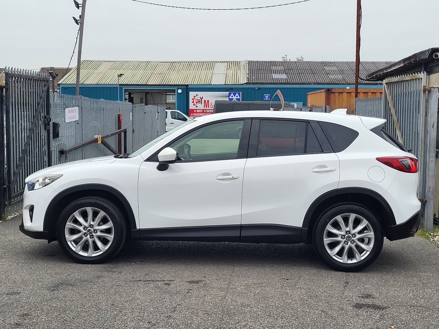 Used Mazda CX-5 2013 for sale - 76525936: Photo 5