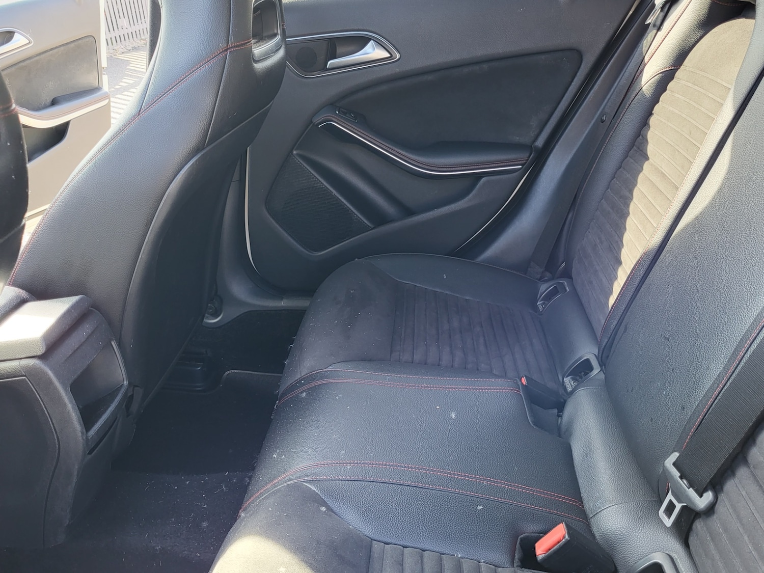 Used Mercedes-Benz A-Class 2013 for sale - 76262932: Photo 21