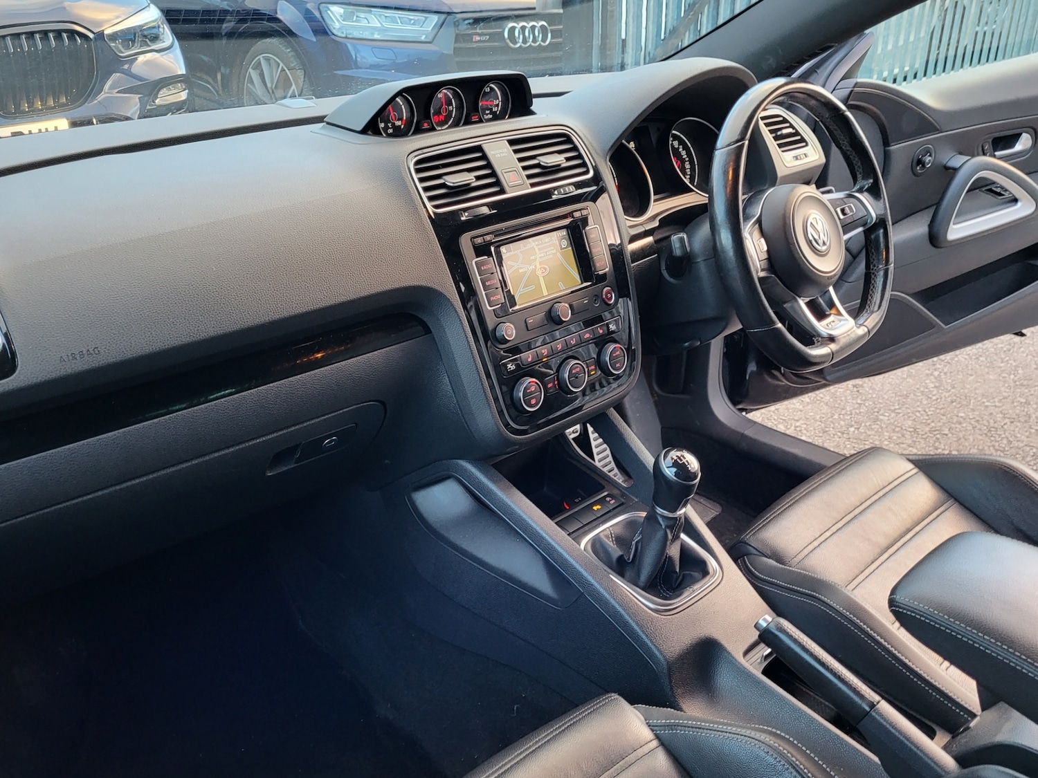 Used Volkswagen Scirocco 2015 for sale - 76907758: Photo 8