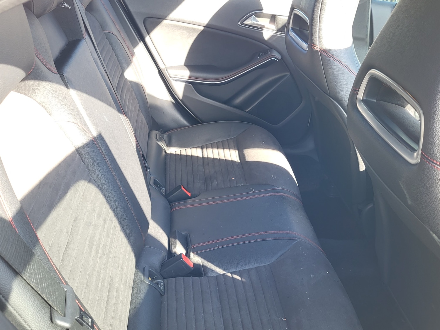 Used Mercedes-Benz A-Class 2015 for sale - 76263038: Photo 20