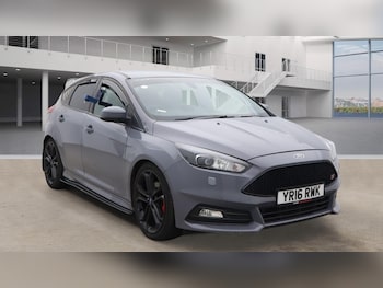 Used Ford Focus 2016 for sale - 76415327: Photo